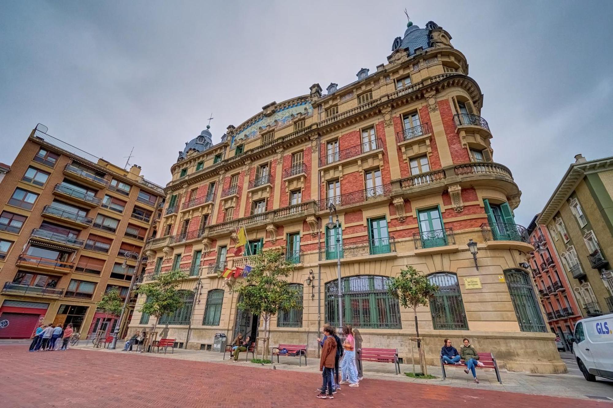 פמפלונה Centro Historico Exterior, Calle Nueva Dos Balcones מראה חיצוני תמונה