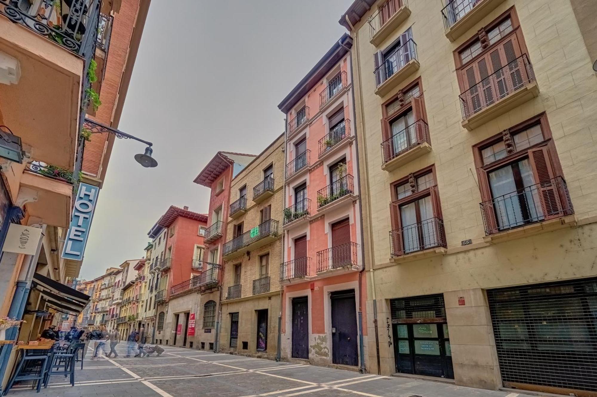 פמפלונה Centro Historico Exterior, Calle Nueva Dos Balcones מראה חיצוני תמונה